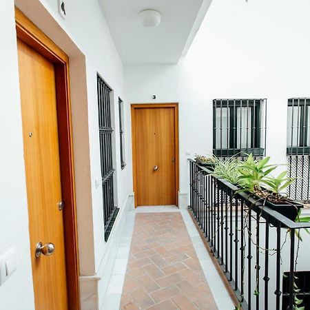 Bright Duplex W/ Terrace Apartman Sevilla Kültér fotó