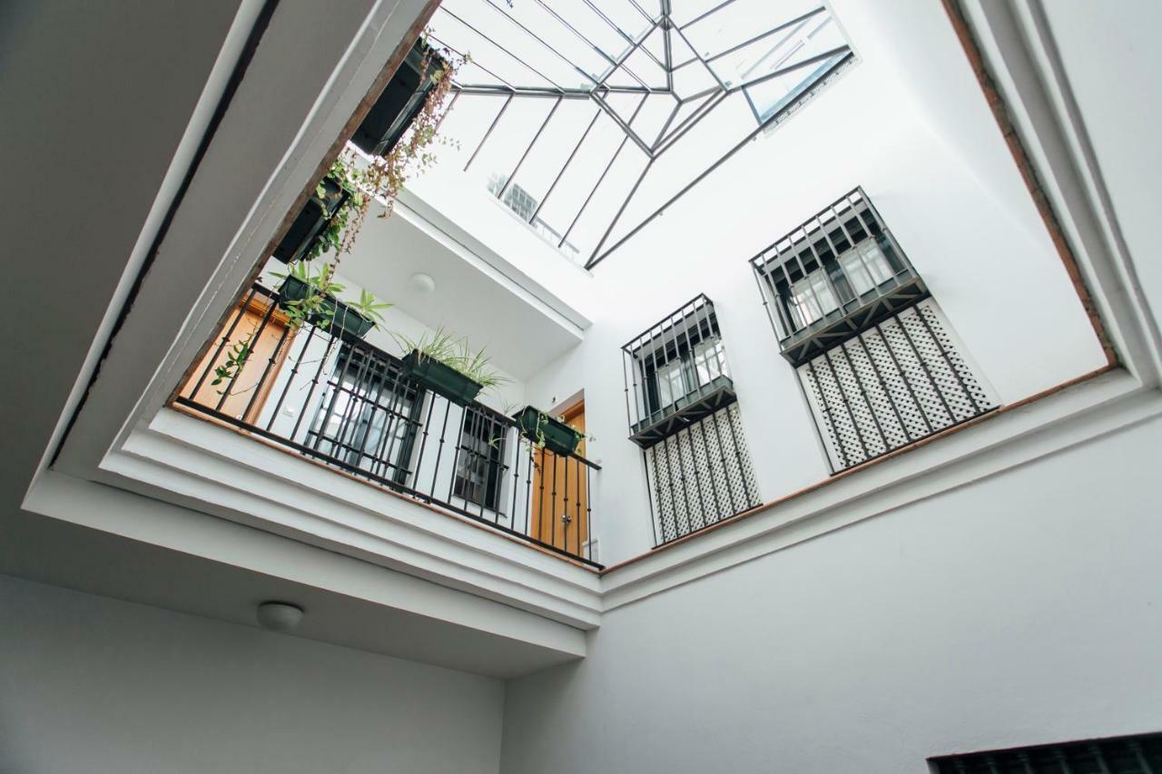 Bright Duplex W/ Terrace Apartman Sevilla Kültér fotó