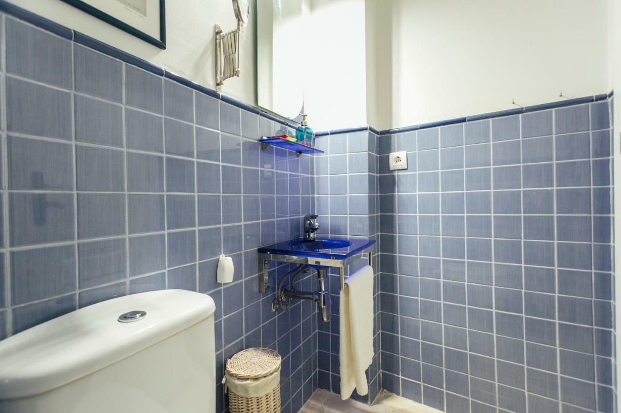 Bright Duplex W/ Terrace Apartman Sevilla Kültér fotó